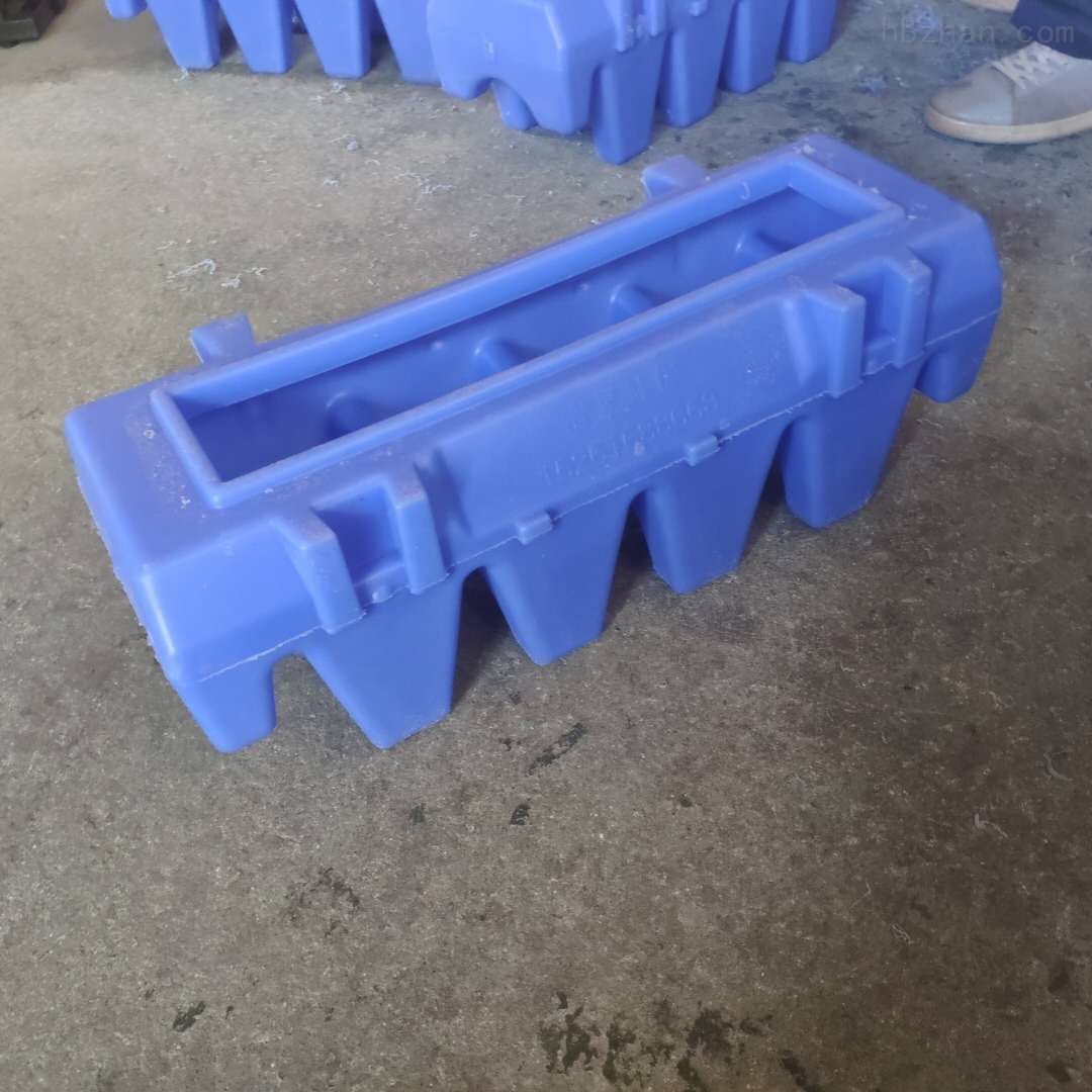 供應滾塑制作加工水泥桶與PE濾磚——模具加工一站式環保解決方案